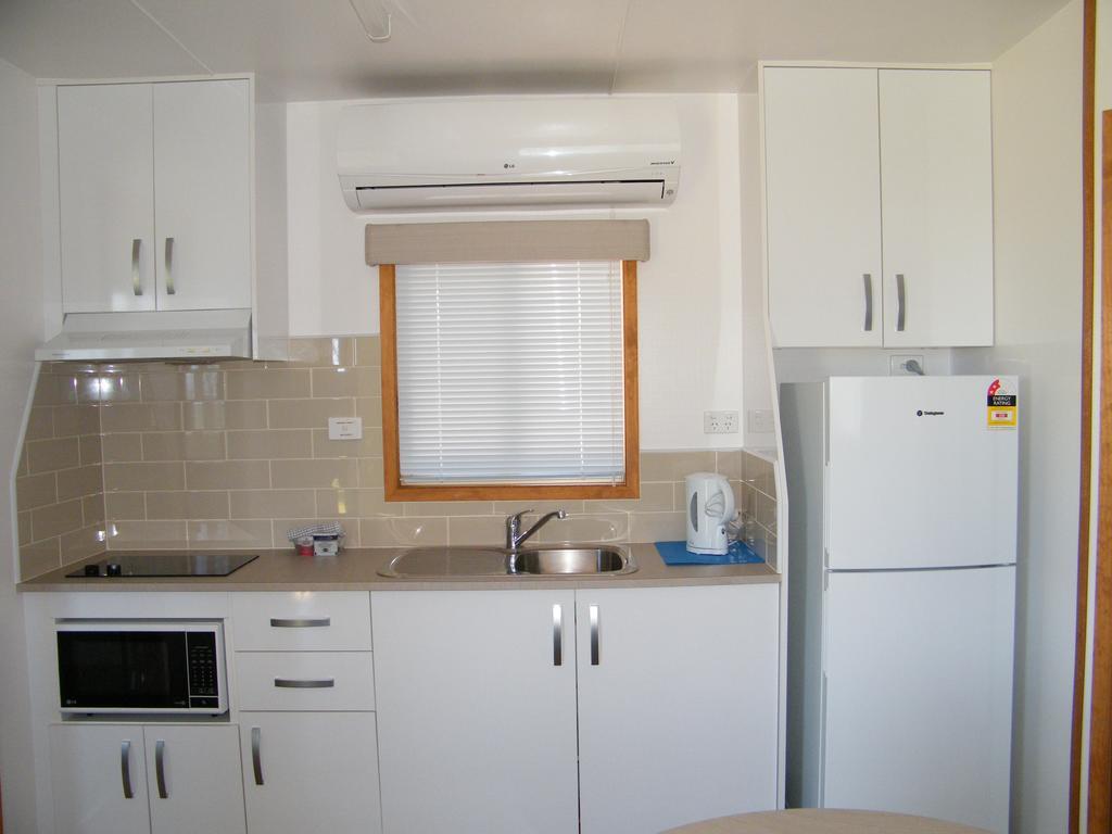 Bega Caravan Park Экстерьер фото